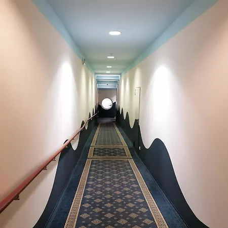 Penthousewohnung Mit Traumhaften Ausbilck Auf Den Segeberger Apartamento *