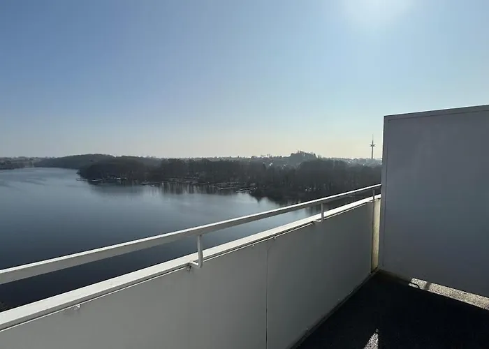 Appartement Penthousewohnung Mit Traumhaften Ausbilck Auf Den Segeberger Bad Segeberg